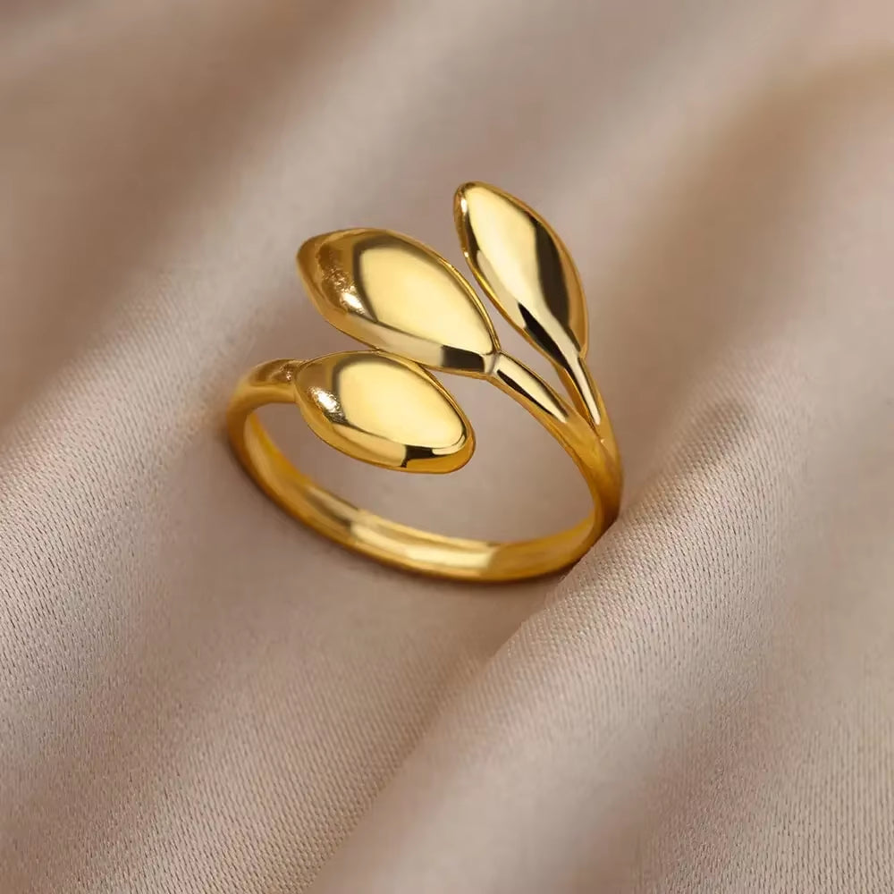 Stainless Steel Rings for Women Aesthetic Heart Gold Color Wedding Ring Vintage Waterproof Wedding Jewelry Prom Accessories Gift